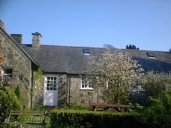 Glasfryn Estate - Rose Cottage